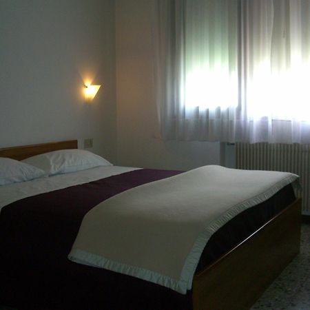 Hotel Vidale Местре Экстерьер фото