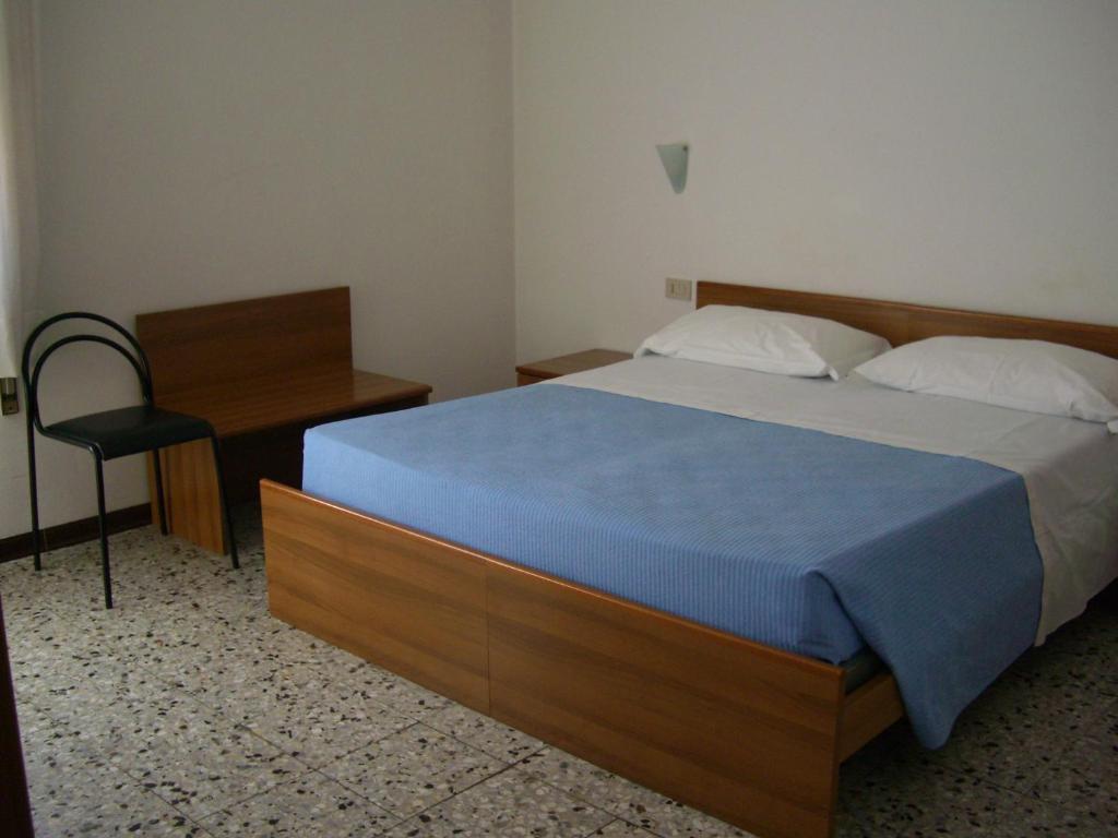 Hotel Vidale Местре Номер фото